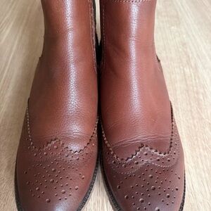 Elegant Brown Leather Men's Boots